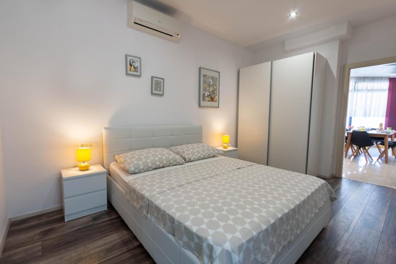 Apartman Dora Podstrana Dış mekan fotoğraf