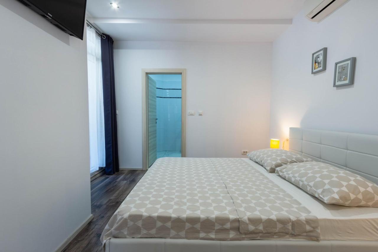 Apartman Dora Podstrana Dış mekan fotoğraf