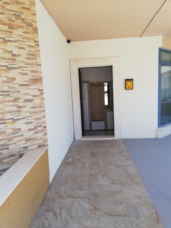 Apartman Dora Podstrana Dış mekan fotoğraf